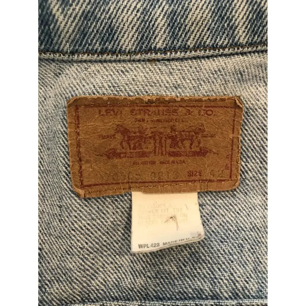 Vintage 1970s Levi's 70505-0217 Type III Trucker Denim Jacket - Size 42
